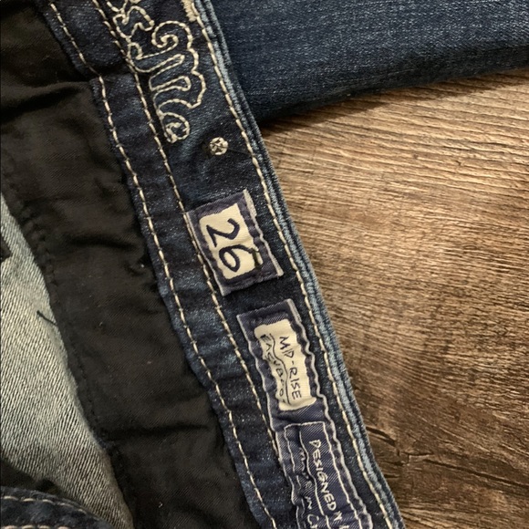 Miss Me jeans size 26, 33.5” inseam - Picture 4 of 5